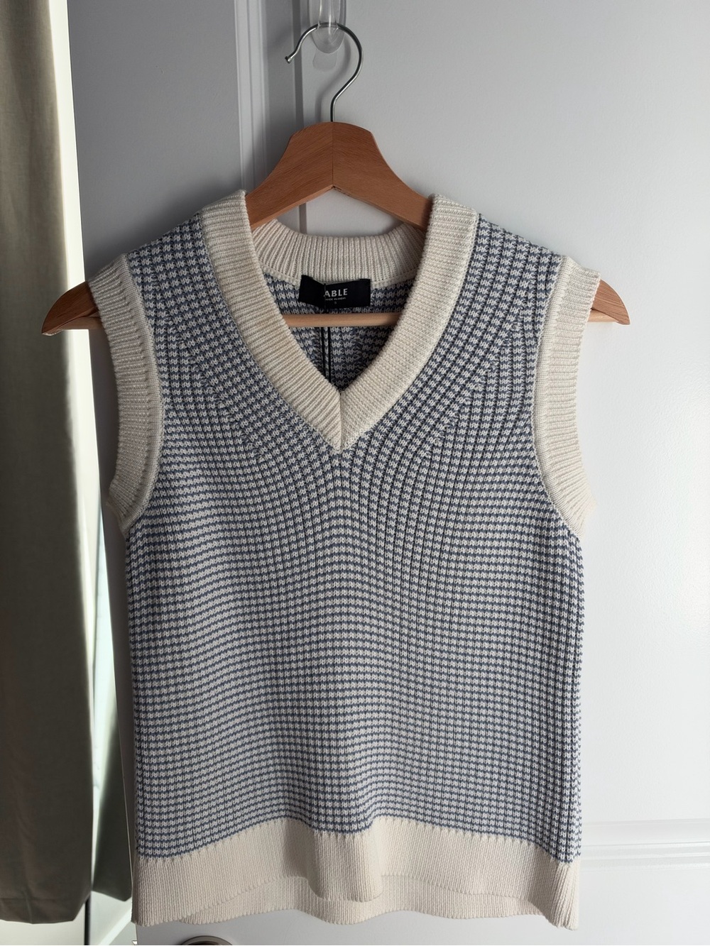 V- Neck Sleeveless Sweater Vest